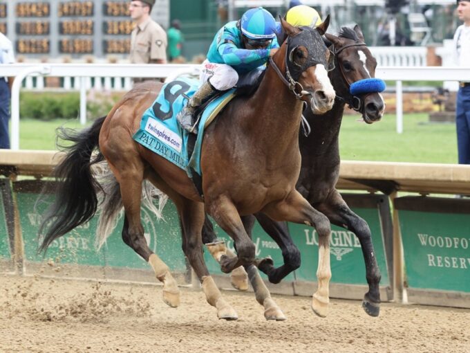 General JIm holds off Fort Bragg in the 2023 Pat Day Mile (G2) - Coady photography