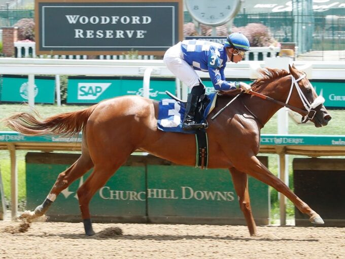 Vekoma's Anakarina cruises to victory on June 26, 2024 at Churchill Downs - Coady photography