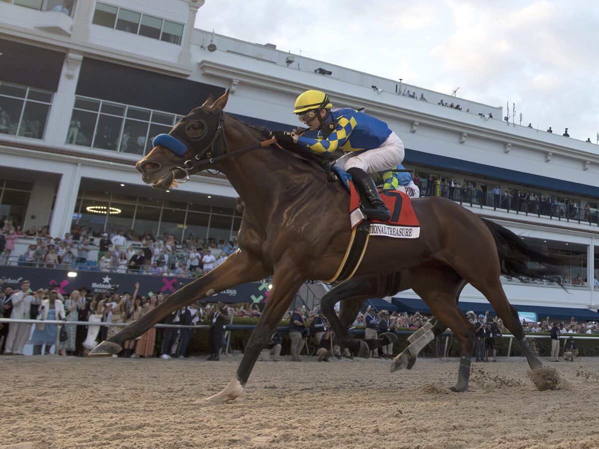 National Treasure wins the 2024 Pegasus World Cup (G1) at Gulfstream Park | Coglianese photo